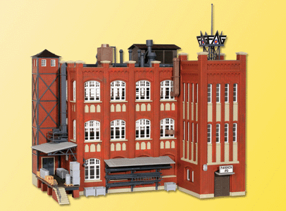 Grunderzeit Factory -- 10-5/8 x 9-27/32 x 8-21/32"  27 x 25 x 22cm