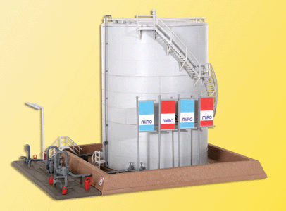 Fuel Storage Tank -- 7-1/12 x 5-1/2 x 5-1/8"  18 x 14 x 13cm