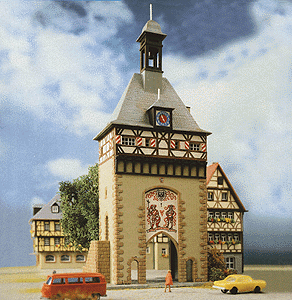 Bietlgheim City Entrance -- 2-3/4 x 2-3/8 x 7-1/8"  7 x 6 x 18cm