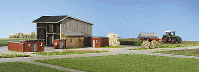 Store House w/Outbuildings