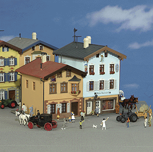 Public Library in Tolz -- 5-5/16 x 6-3/8 x 6-5/16"  13.5 x 16.2 x 16cm