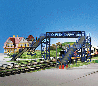2-Track Steel Footbridge -- 9-3/16 x 8 x 4-13/16"  23 x 20 x 12cm
