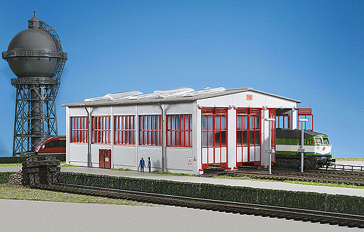 3 Track Locomotive Shed -- 13-5/8 x 7 x 4-13/32"  34 x 17.5 x 11cm