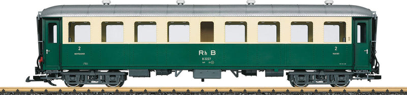 2nd Class Coach - Ready to Run -- Rhaetian Railways RhB (Era III, green, silver)
