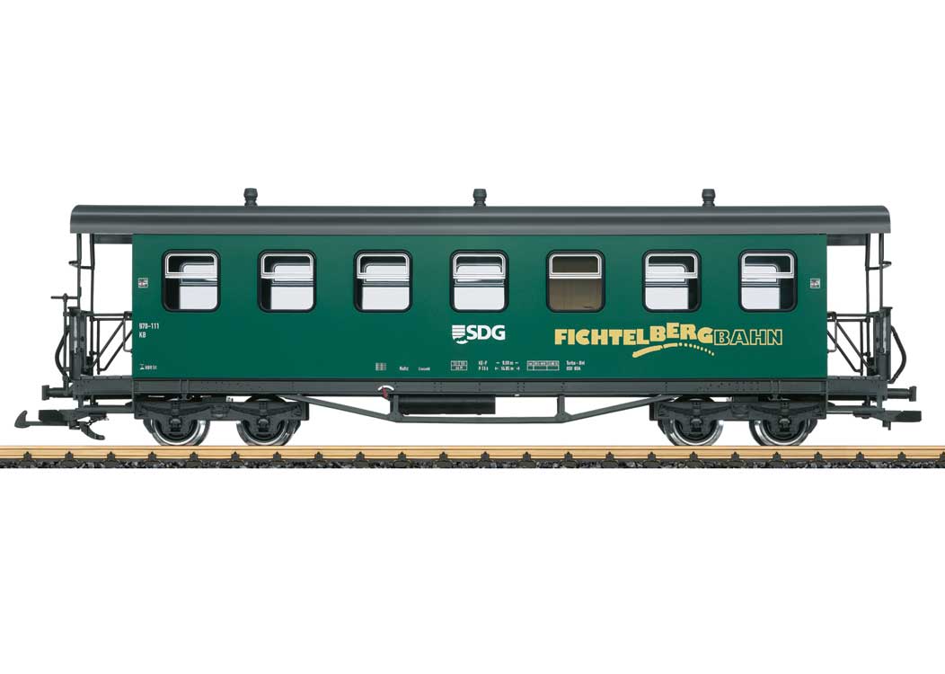 Type KB 2nd Class Coach - Ready to Run -- Fichtelbergbahn SDG #1 (Era VI, green, yellow, gray)