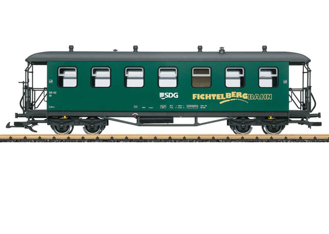 Type KB 2nd Class Coach - Ready to Run -- Fichtelbergbahn SDG #2 (Era VI, green, yellow, gray)