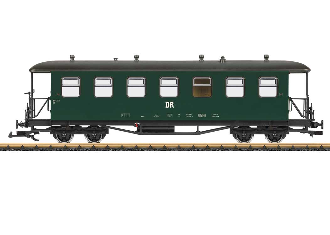 Type KB 2nd Class Coach - Ready to Run -- German State Railroad DR (Era IV, green, gray)