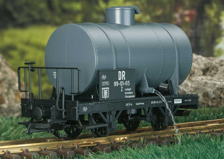 2-Axle Tank Car - Ready to Run -- German State Railroad DR (Era III, gray, black)-3