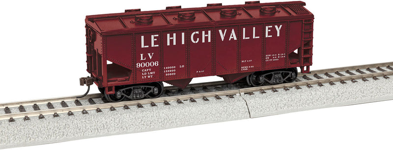 2-Bay Covered Hopper - Ready to Run -- Lehigh Valley 90006