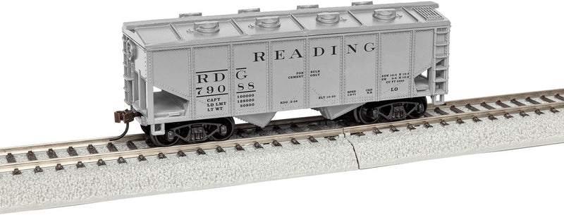 2-Bay Covered Hopper - Ready to Run -- Reading 79088