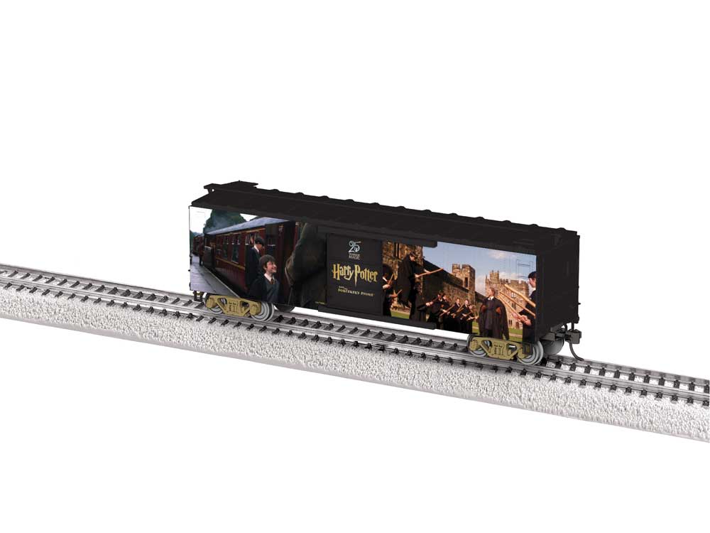 40' Steel Flat-End Boxcar - Ready to Run -- Harry Potter and the Sorcerer's Stone 25th Anniversary (4 Movie Scenes)-2