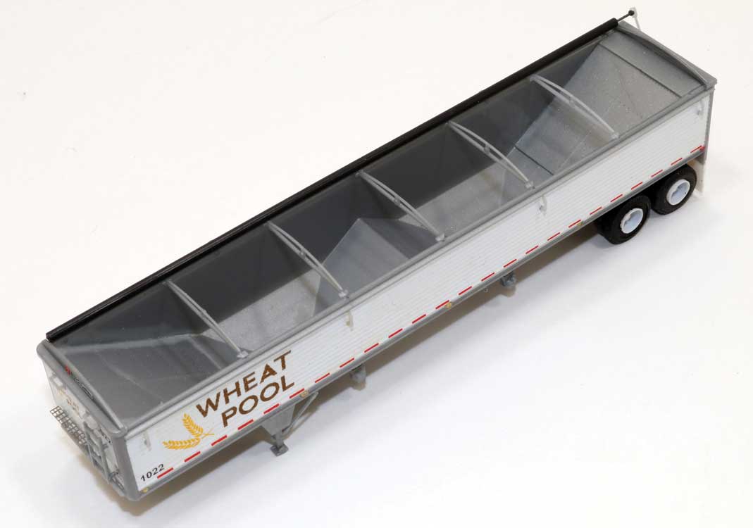 Wilson 43' Pacesetter Grain Trailer - Kit -- Ontario Wheat Pool (white, brown, yellow, black)-4