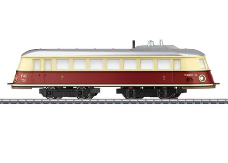 TWE 700 Replica Powered Rail Car - 3-Rail - Digital -- Red, Ivory, Silver-2