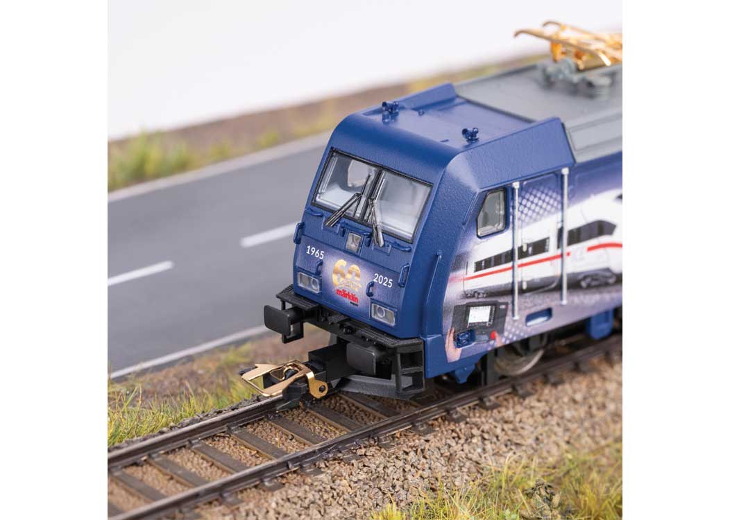 Bombardier TRAXX Class 185.2 Electric - 3-Rail - Sound and Digital -- Marklin Magazine 60th Anniversary (blue, gray)-3