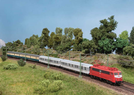 Class 110.3 Electric w/Pants Crease - 3-Rail  - Sound & Digital -- German Federal Railroad DB #110 314-2 (Era V 1993, red, white, gray)-4