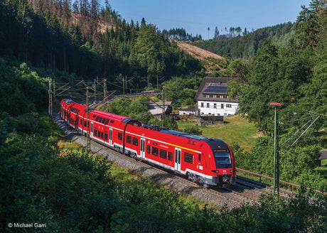 Siemens Desiro HC Class 1462/1862 4-Car Train - 3-Rail - Sound & Digital -- German Railroad DBAG (Era VI 2023, red, gray, white)-2