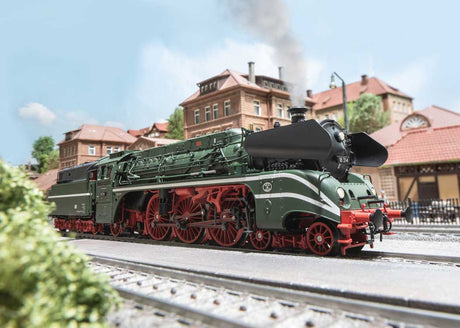 Class 18.3 4-6-2 Schorsch - 3-Rail - Sound and Digital -- German State Railroad DR #18 314 (Era III 1968, black, green, red)-6