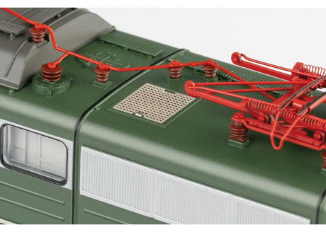 Class 151 Electric - 3-Rail - Sound and Digital -- German Federal Railroad DB #151 034-6 (Era IV 1974, green, black, silver)-4