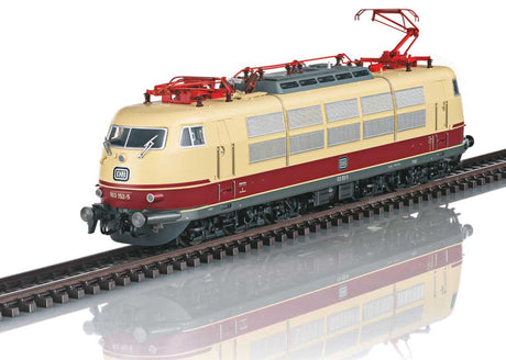 Class 103 Electric - 3-Rail - Sound and Digital -- German Federal Railroad DB #103 152-5 (Era IV 1979, beige, red, gray)-1