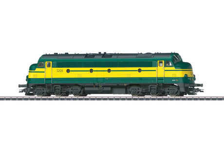 Class 52 Diesel - 3-Rail - Sound and Digital -- Belgian State Railways SNCB/NMBS #5209 (Era IV, green, yellow)-2