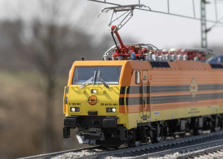 MRCE Class 189 Electric - 3-Rail - Sound and Digital -- Rotterdam Rail Feeding RRF #189 091-2 (Era VI 2019, G&W orange, yellow, blac-4