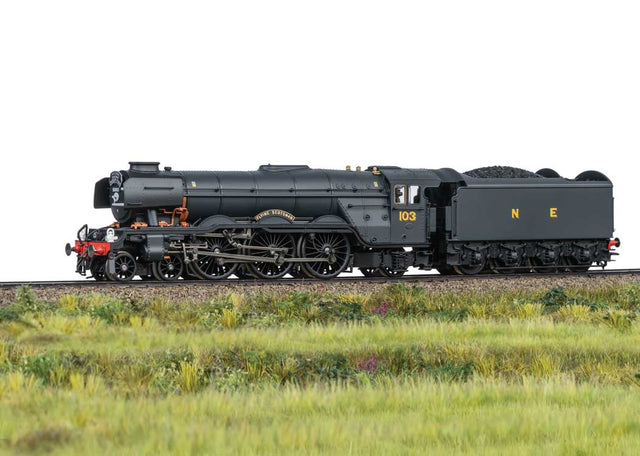 Class A3 4-6-2 - 3-Rail - Sound, Smoke and Digital -- British Railways #103 Flying Scotsman (Era VI 2015, black, yellow)-1