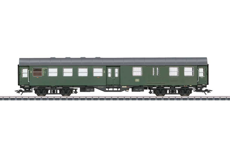 Type BD4yge 2nd Class Coach/Baggage Rebuild Car - 3-Rail - Ready to Run -- German Federal Railroad DB (Era III 1959, bottle green, gray)