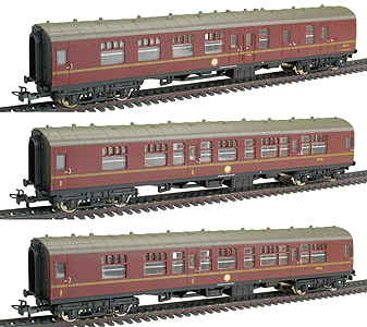 Marklin HO -- Hogwarts Express 3-Car Add-on Set