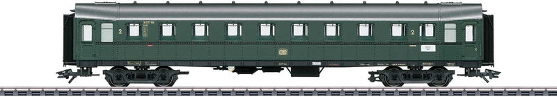 Type B4uwe Hecht-Pike 2nd Class Compartment Car - 3-Rail - Ready to Run -- German Federal Railroad DB 1 (Era III 1959, green, silver)