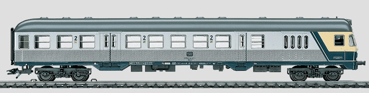 Commuter Coach/Control Cab