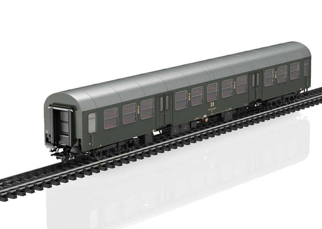 Type Bmh Halberstadt Center Entry Car 3-Pack - 3-Rail - Ready to Run -- German State Railroad DR (Era IV 1980s, green, silver & green, brown)-2
