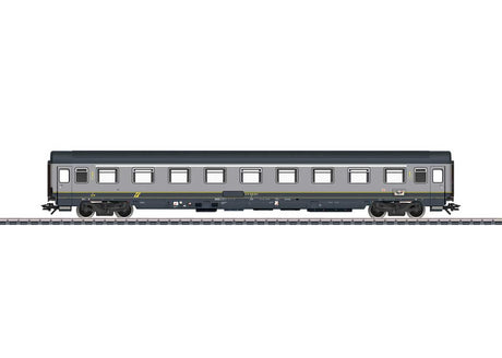 Type Az Eurofima 1st Class Compartment Car - 3-Rail - Ready to Run -- Italian State Railroad FS (Era V 1995, 2-Tone Gray)