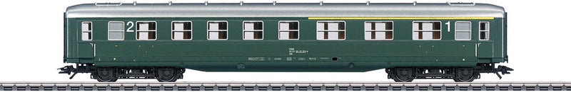 Type C4u-38 1st and 2nd Class Coach with Skirts - 3-Rail - Ready to Run -- Austrian Federal Railways OBB (Era IV, green, silver)