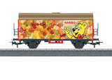 Refrigerator Car - 3-Rail - Ready to Run - Start-Up -- Haribo (candy and bear graphics)-2