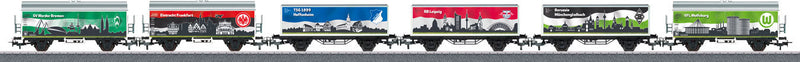 Bundesliga Car Set #3 - 3-Rail - Ready to Run -- 3 Each Loaded Container Flatcars & Reefers w/2017/2018 Bundesliga Graphics
