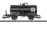 Old-Timer 2-Axle Tank Car - 3-Rail - Ready to Run -- BP (Era III 1961, black)-2