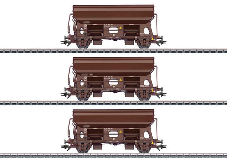 Type Tds Covered Hopper with Hinged Roof 3-Pack - 3-Rail - Ready to Run -- Austrian Federal Railways OBB (Era VI 2011, Boxcar Red)