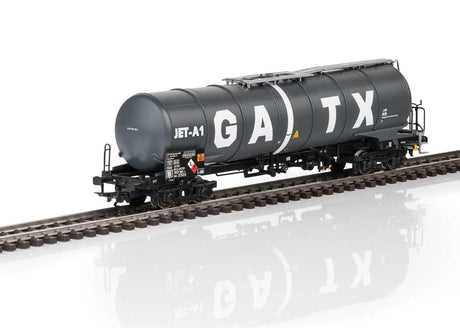 Type Zans 25,096-Gallon Four-Axle Tank Car 6-Pack - 3-Rail - Ready to Run -- GATX Rail Germany (Era VI 2017, black, white)-2