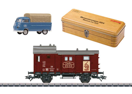 Type Pwg Freight Baggage 3-Rail w/Volkswagen T1 & Case - Ready to Run -- Carl Zeiss (2024 Museum Car, Era III 1960, red, gray w/Blue Vehicle)-1