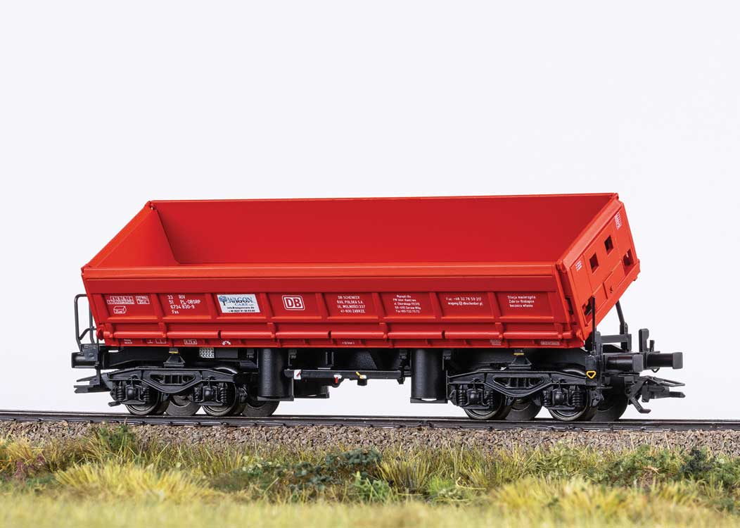 Type Fas Side Dump Car 3-Pack - 3-Rail - Ready to Run -- DB Schenker Rail Polska (Era VI 2016, red, black)-3
