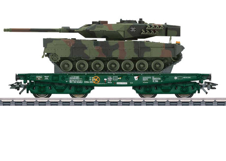 Type Rlmmps Heavy-Duty Flatcar w/Leopard 2A6 Tank Load- 3-Rail - Ready to Run -- German Railroad DB AG #1 (Era VI, green)