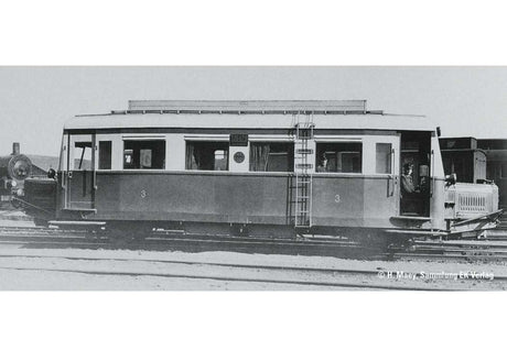 Class Cvt-34 Wismar Rail Bus - Sound and Digital -- German State Railroad DR #VT 135 079 (Era II 1935, wine red, ivory)
