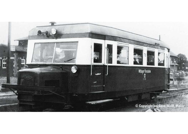 Class Cvt-34 Wismar Rail Bus - Sound and Digital -- Wittlag County Railroad WKB #T6 (Era III 1950s, red, white)