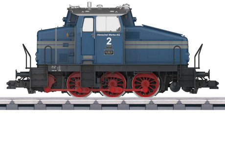 Henschel DH 500 Ca Diesel - Sound and DCC -- Henschel #2 (Era III 1962, blue, silver, black, red)-2
