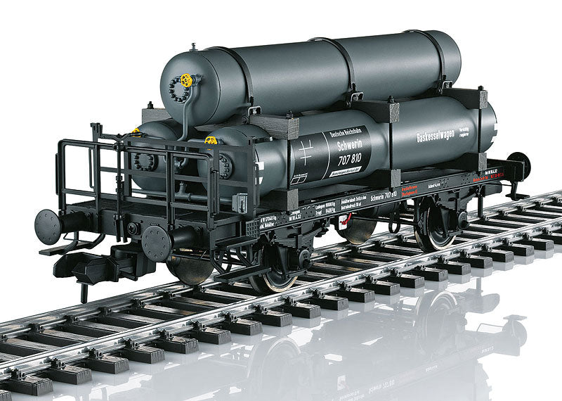 2-Axle Maintenance Tank Car - Ready to Run -- German State Railroad Company DRG (Era II, black)
