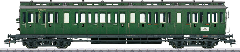 Type B4 2nd Class Passenger Car - Ready to Run -- German Federal Railroad DB #042 026 Frankfurt (Era III, Bottle Green)