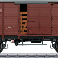 Type G 10 Boxcar with Livestock Load and Ramp - Ready to Run -- German Federal Railroad DB 117 228 (Era IIIb, Boxcar Red, gray)
