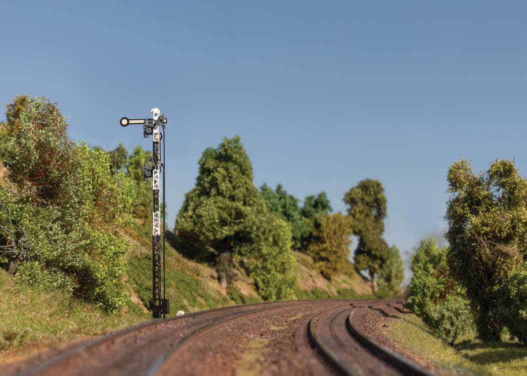 Home Signal w/Lattice Mast Version 2 -- Hp 0/Hp 1/Hp 2 Aspects-3