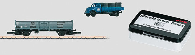 High-Side Gondola w/Flagstone Load - Ready to Run - 2013 Marklin Museum Car -- Albrecht Braun (gray, German Lettering) Includes Magirus Truck