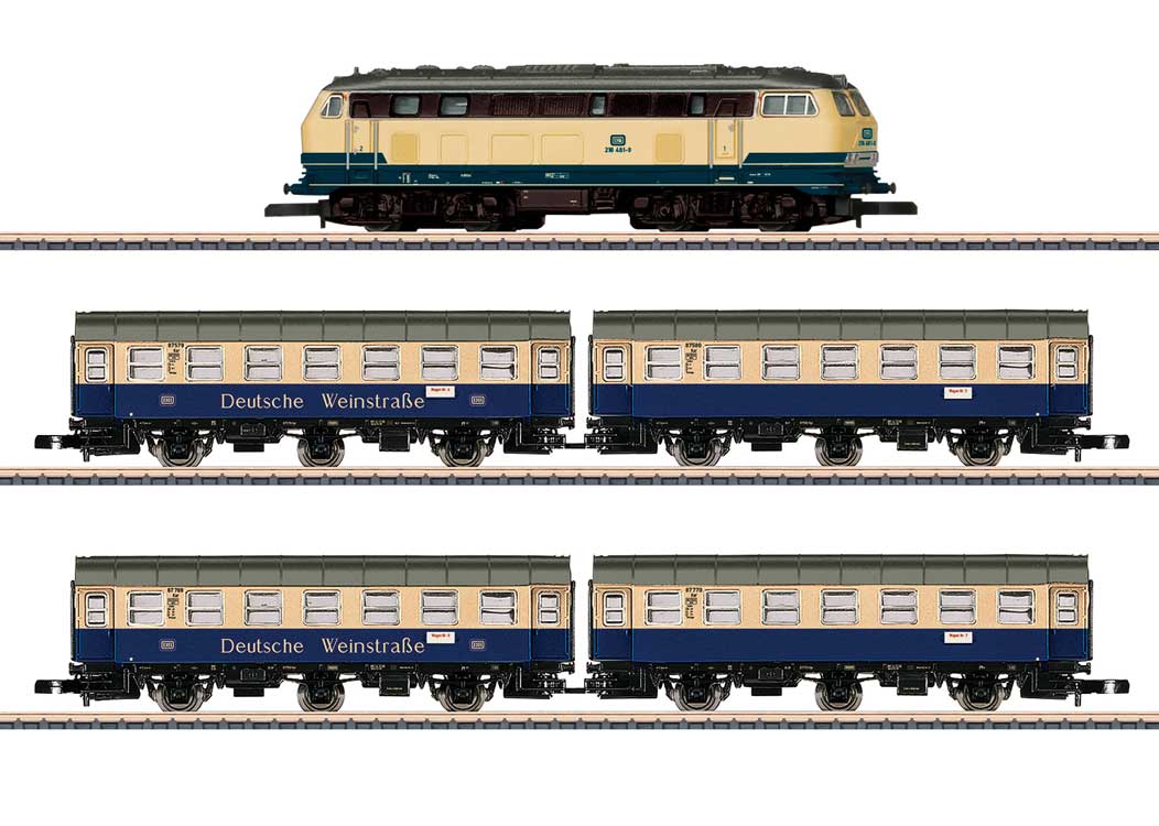 German Wine Road Train-Only Set - Standard DC -- Class 218.4 Diesel, 2 Type WG3yge-WG3yge Cars, German Federal Railroad DB (E